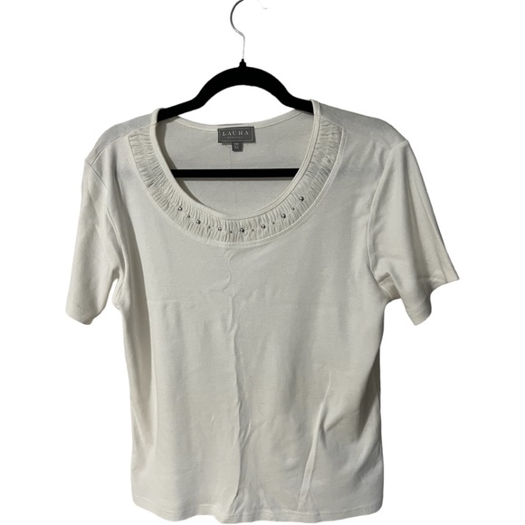 Laura Tops - A Top by Laura Petites in size extra large